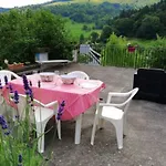 Les Locations De Stephanie ,gite L'arbre