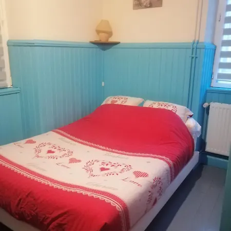 Les Locations De Stephanie ,gite L'arbre Apartment